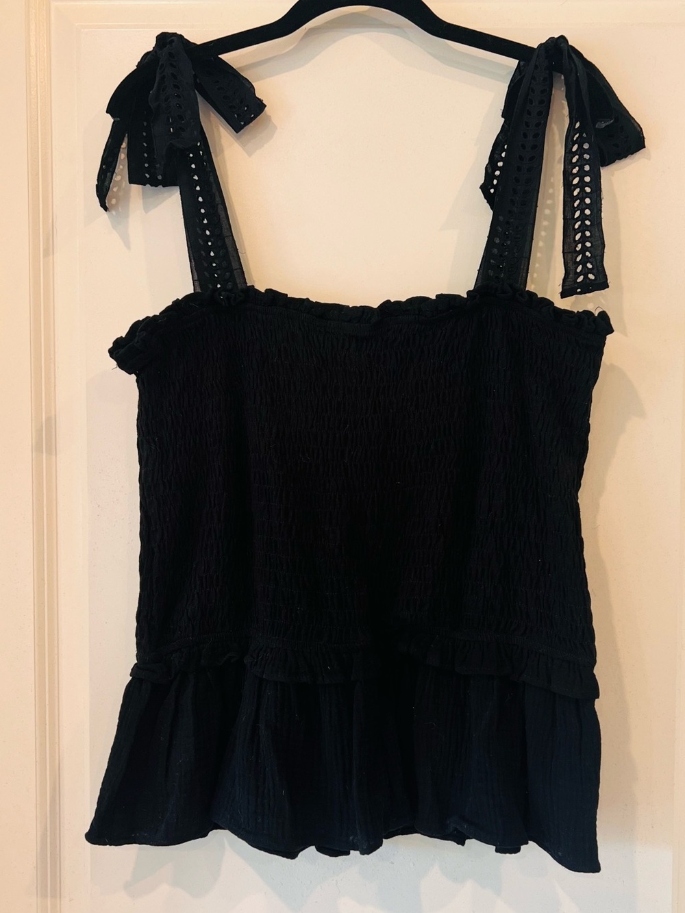 NWT Anthropologie x eri + ali “Stephanie” Smocked Eyelet Tie Peplum Top - XL - Picture 4 of 9